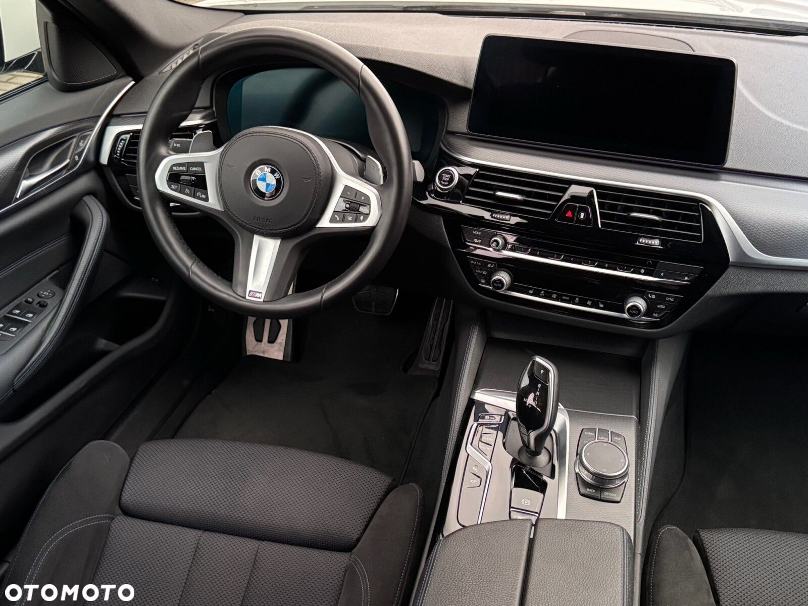 BMW Seria 5 - 16
