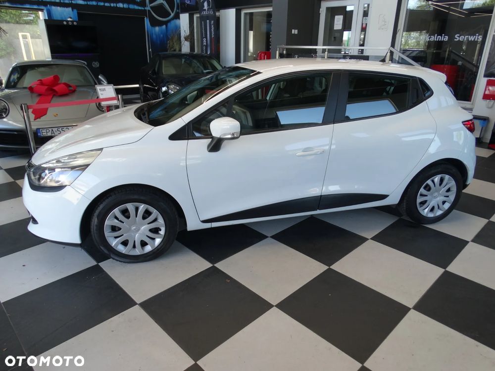 Renault Clio 1.2 16V Intens - 10