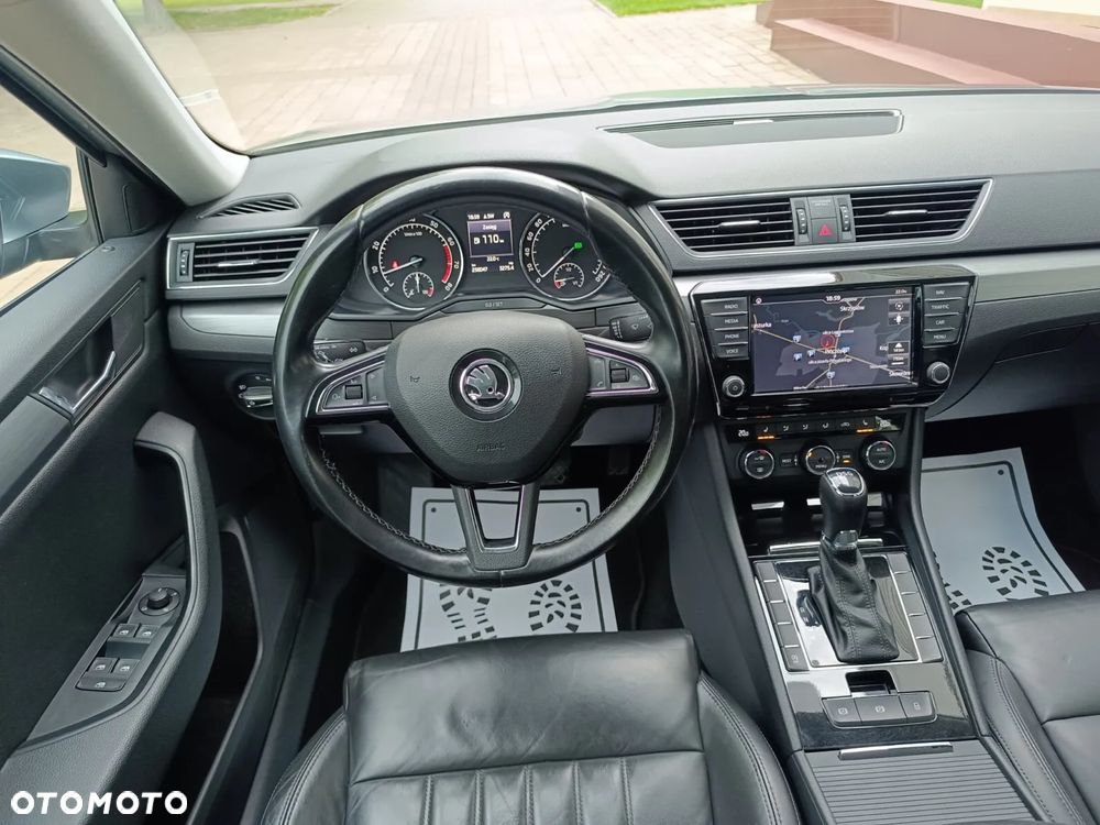 Skoda Superb 1.4 TSI ACT DSG Ambition - 28