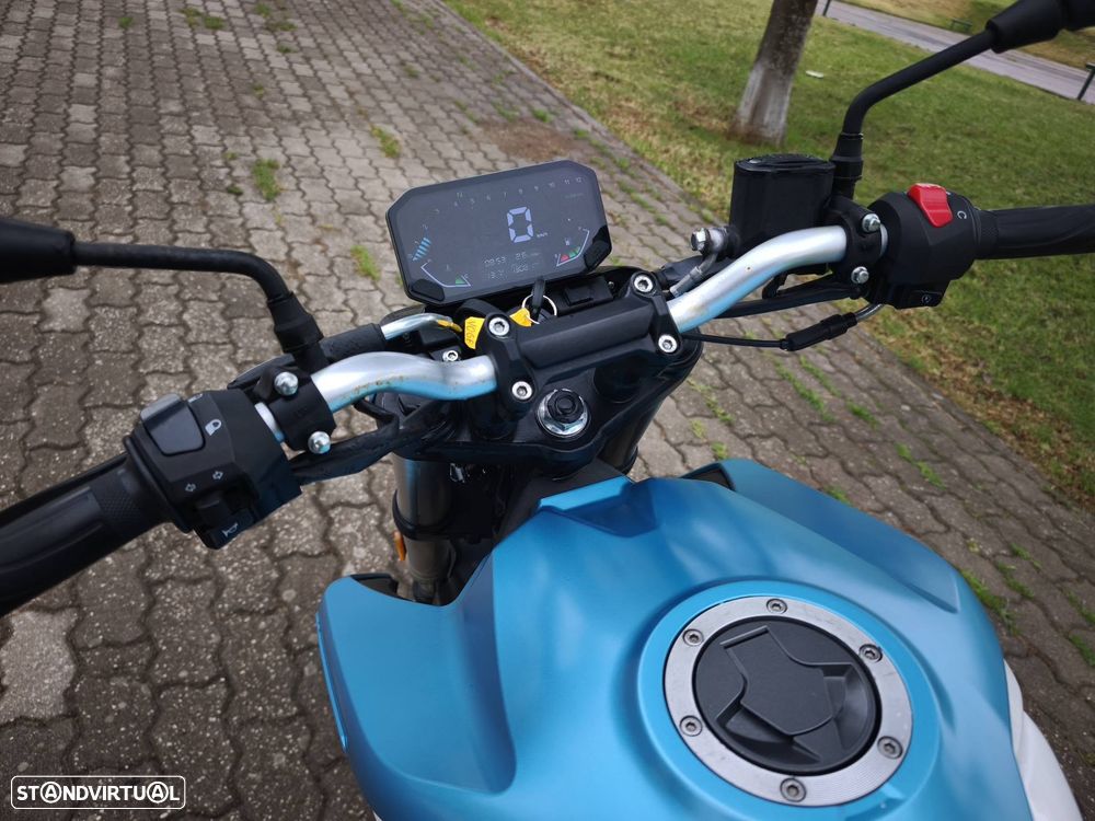 Voge 125R - 4