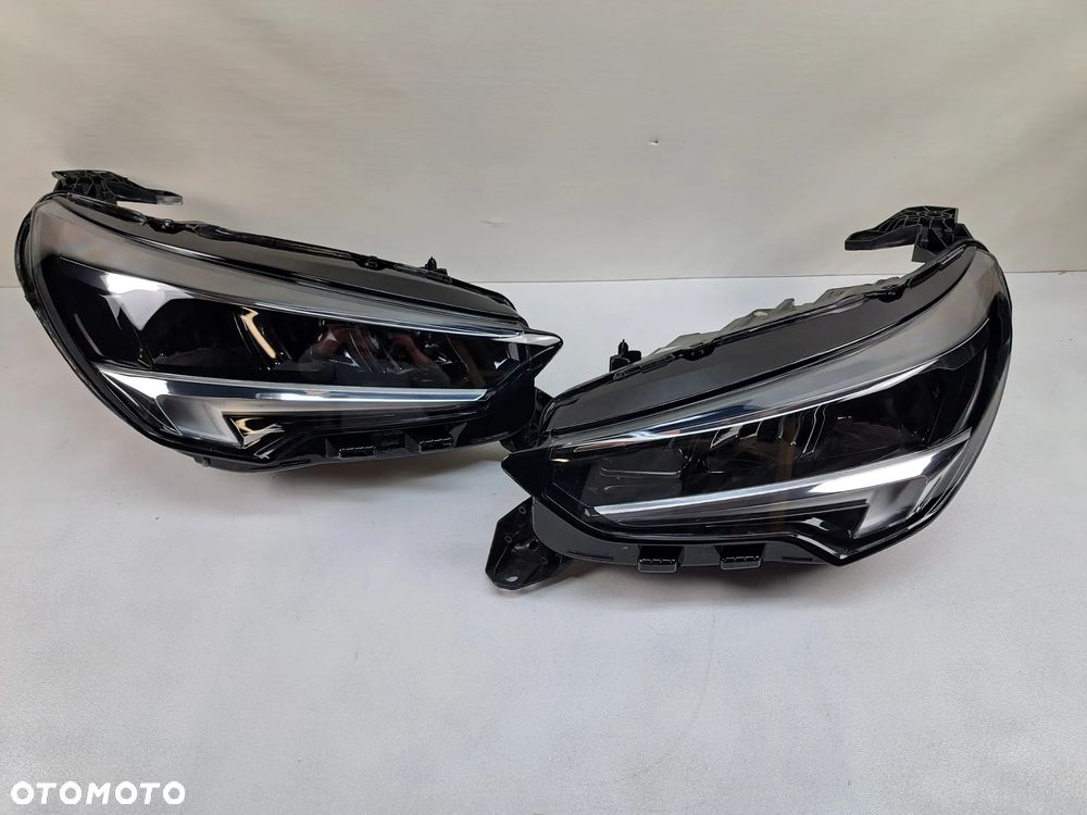 OPEL CORSA F LAMPA PRZOD LEWA I PRAWA STRONA FULL LED - 2