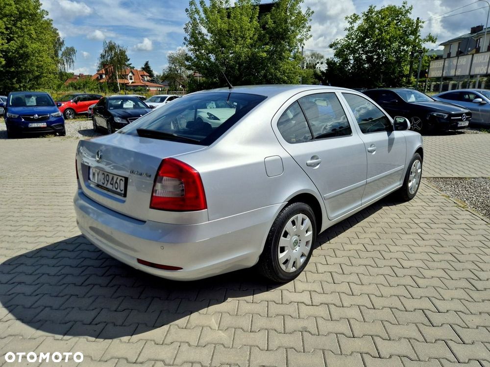 Skoda Octavia 1.6 TDI Active - 9