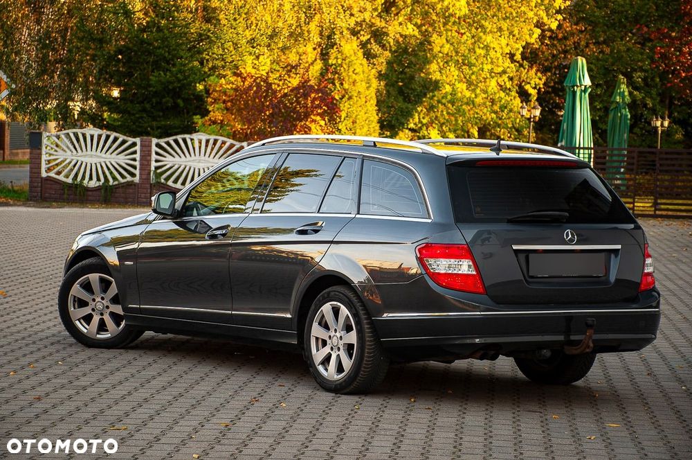 Mercedes-Benz C-Class 2008 photo 4