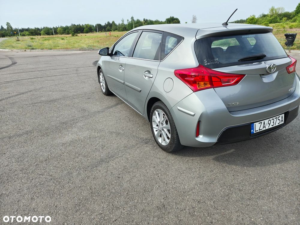 Toyota Auris 1.33 Dual-VVT-i Edition - 6
