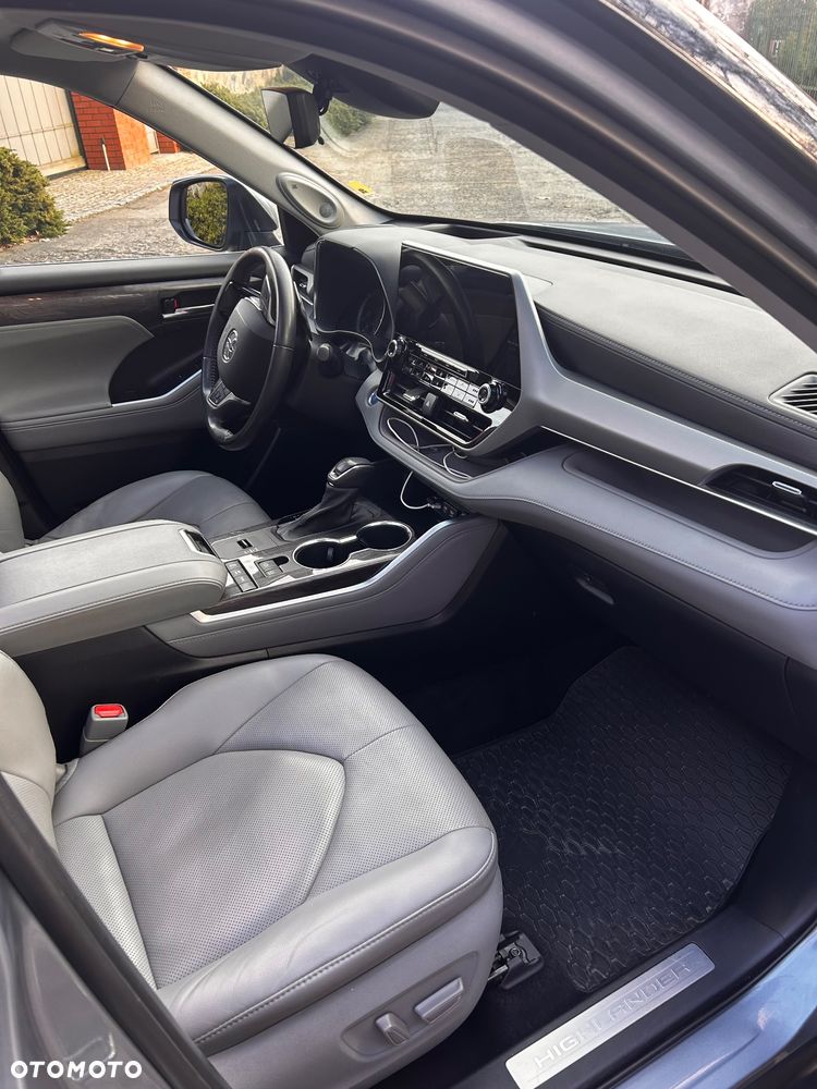 Toyota Highlander 2.5 Hybrid Executive Style - 9