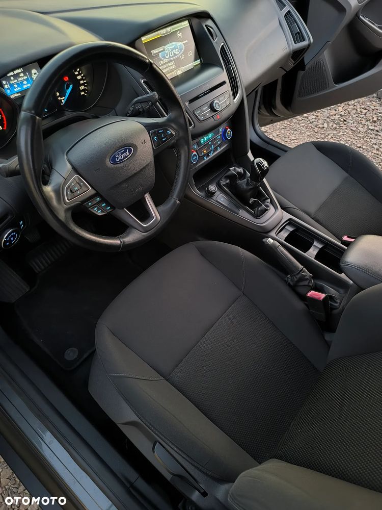 Ford Focus 1.0 EcoBoost Edition - 23