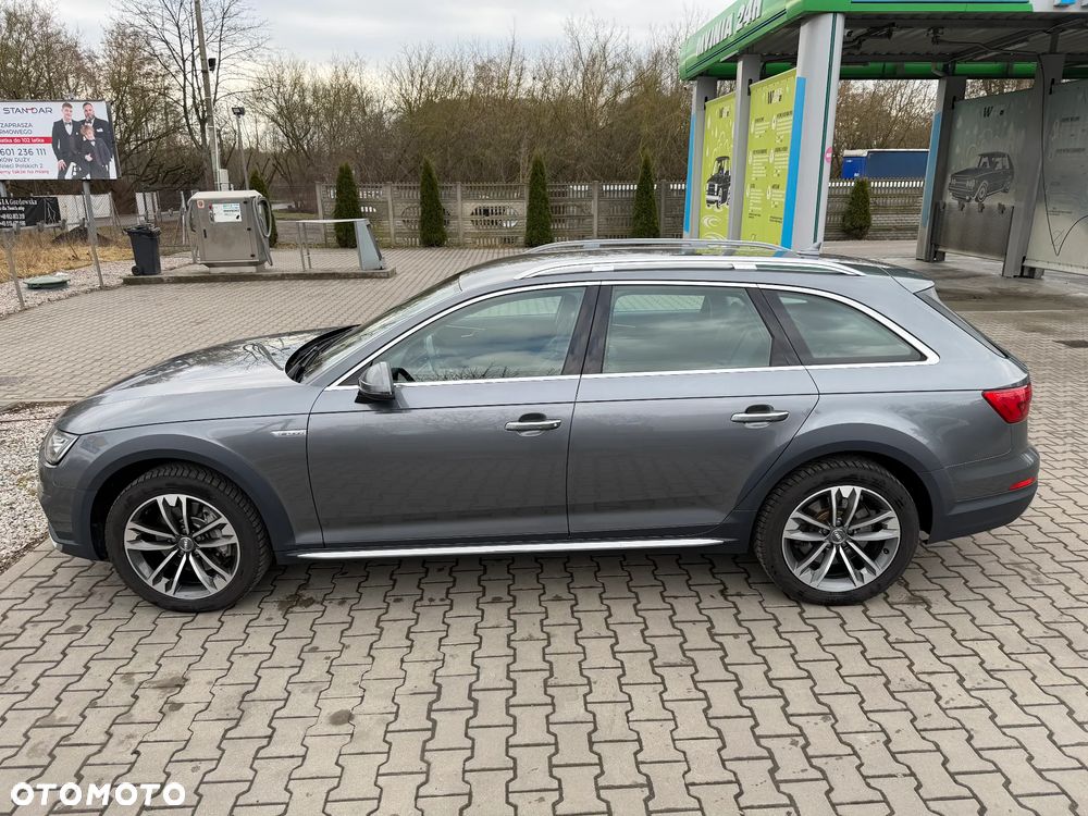 Audi A4 Allroad - 24