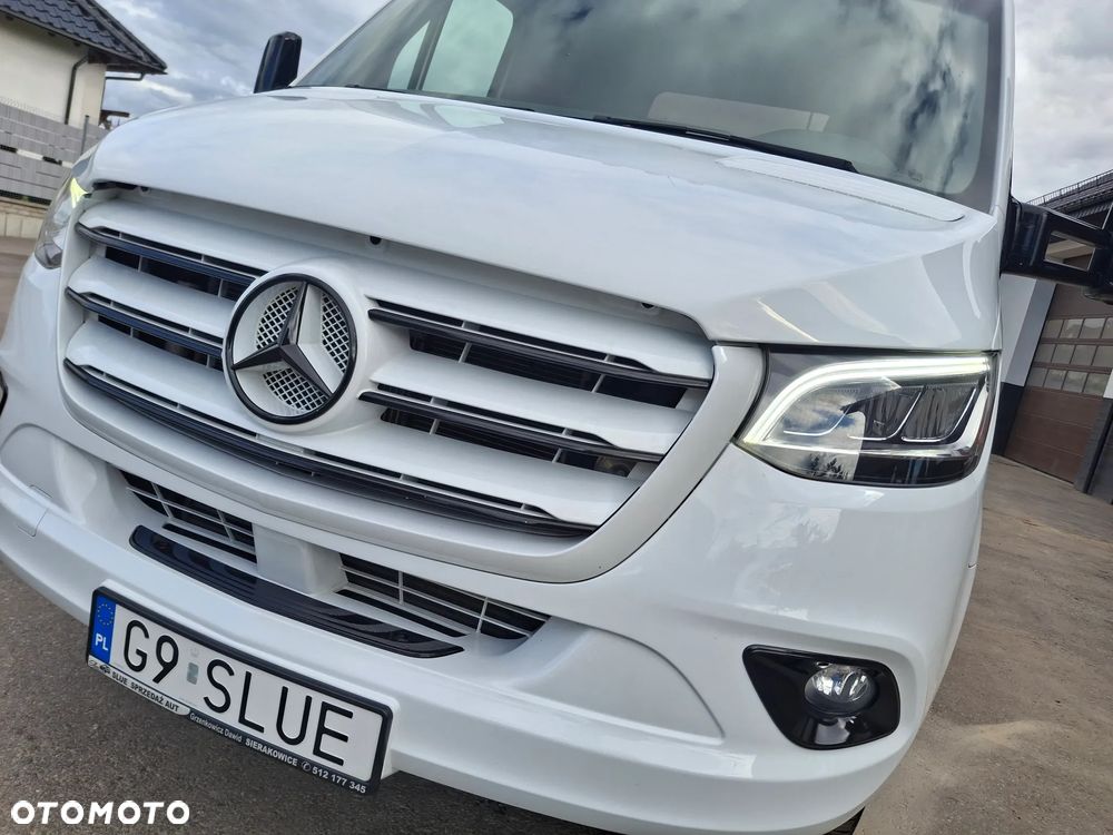 Mercedes-Benz Sprinter 519 3500 Kg DMC Laweta Autolaweta Pomoc Drogowa Silnik 3.0 V6 Koła Bliźniacze Wersja Kamper Obracane Fotele 3 Miejsca Elektryczne Fotele Z Pamięcią Nawigacja Łopatki F1 Światła Full Led - 36