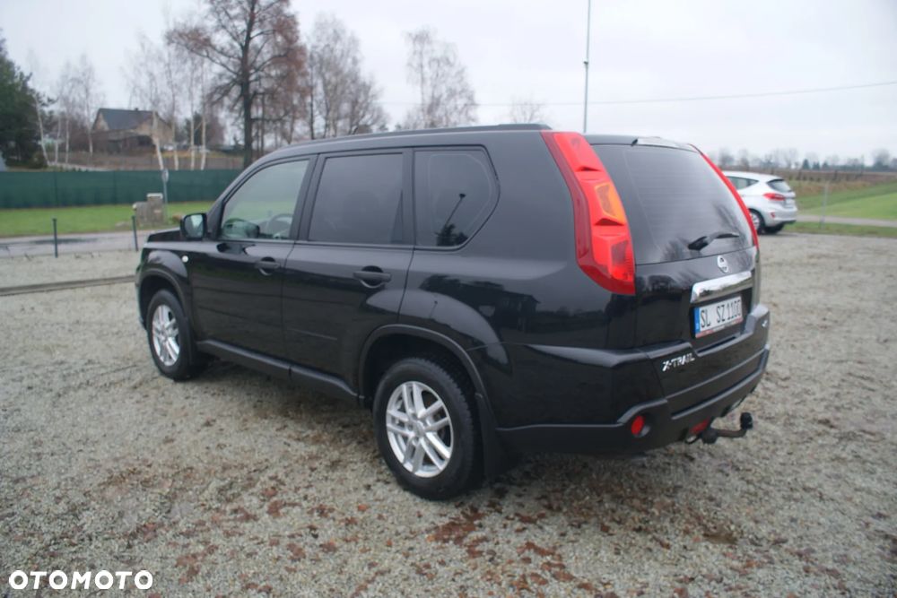 Nissan X-Trail 2.0 dCi 4x4 DPF SE - 22
