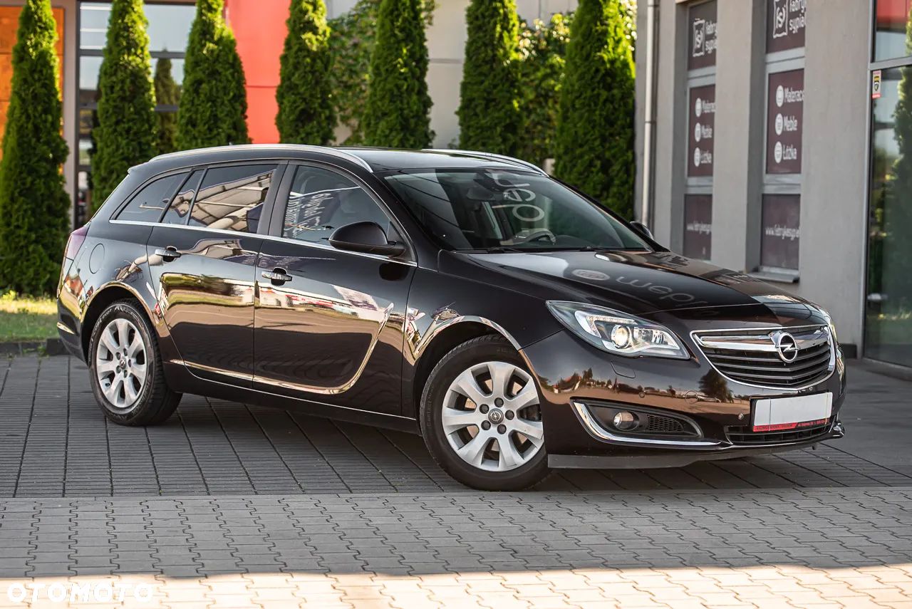 Opel Insignia - 1