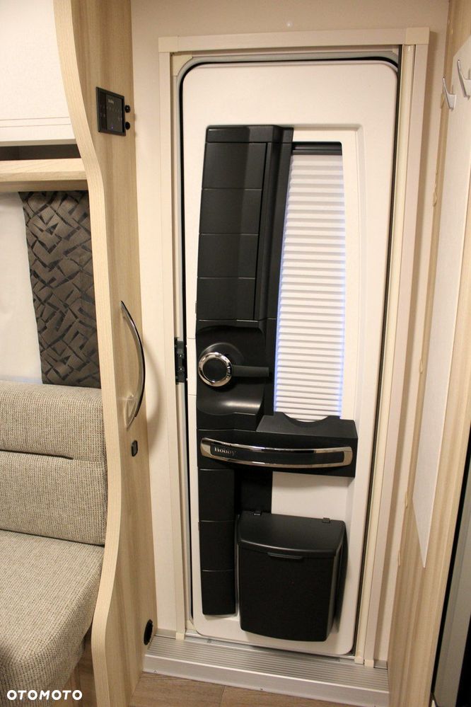 Hobby DE LUXE 495 WFB - 15