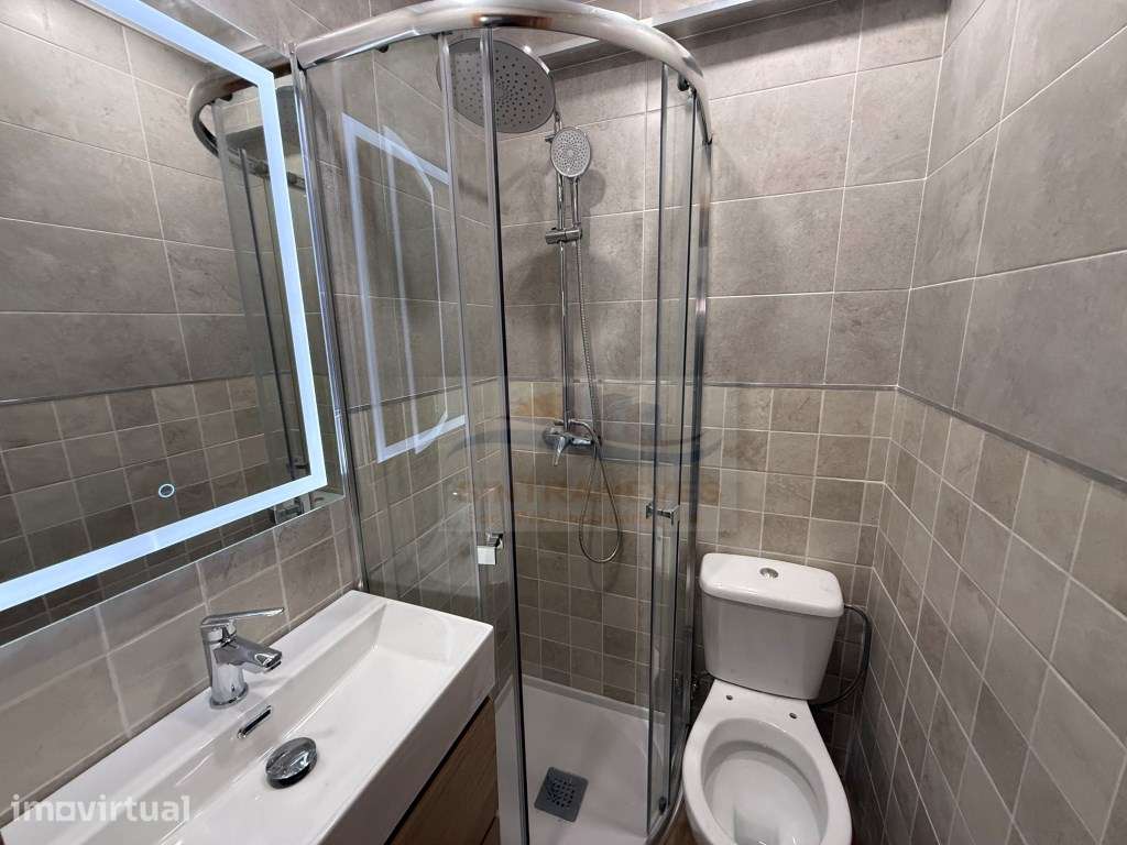 T3 Totalmente Remodelado com Garantia, Cozinha Equipada e Ar Condic... - Grande imagem: 5/7