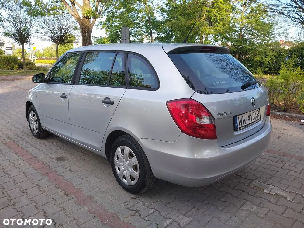 Skoda Fabia 1.4 16V Active - 5