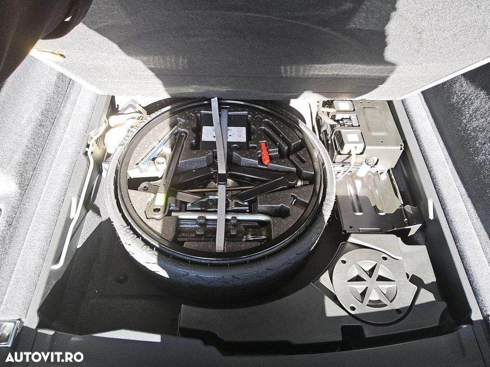 Volkswagen Touareg 3.0 V6 TDI 4Motion DPF Automatik R-Line - 8