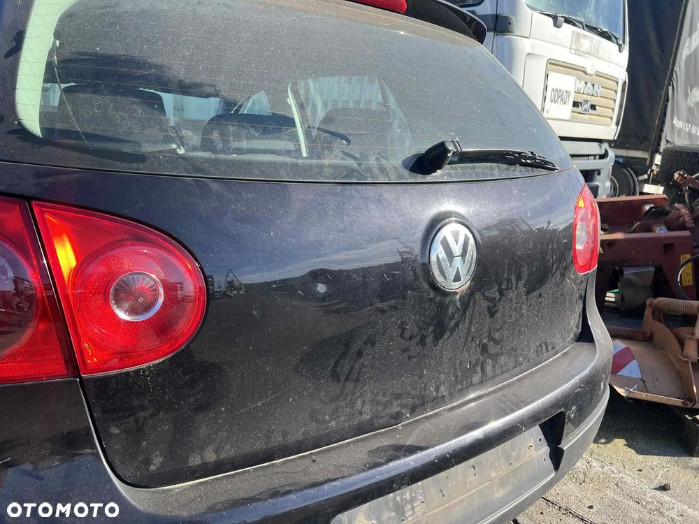 Klapa bagażnika VW Volkswagen Golf 5 V !! DO MALOWANIA !! - 1