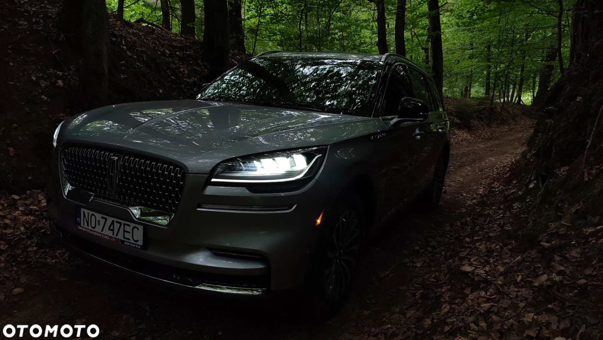 Lincoln Aviator - 7