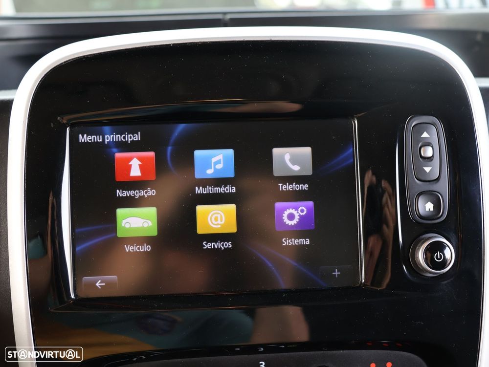 Renault Trafic 2.0 dCi L1H1 1.0T - 56