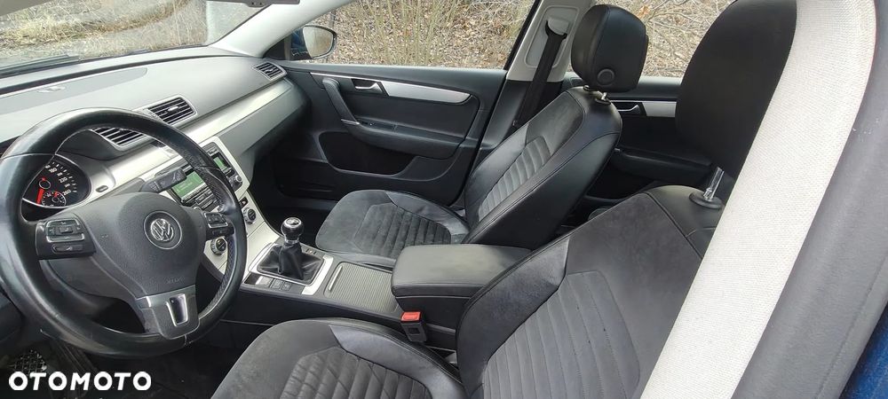 Volkswagen Passat 1.6 TDI BlueMotion Technology Business Edition - 5