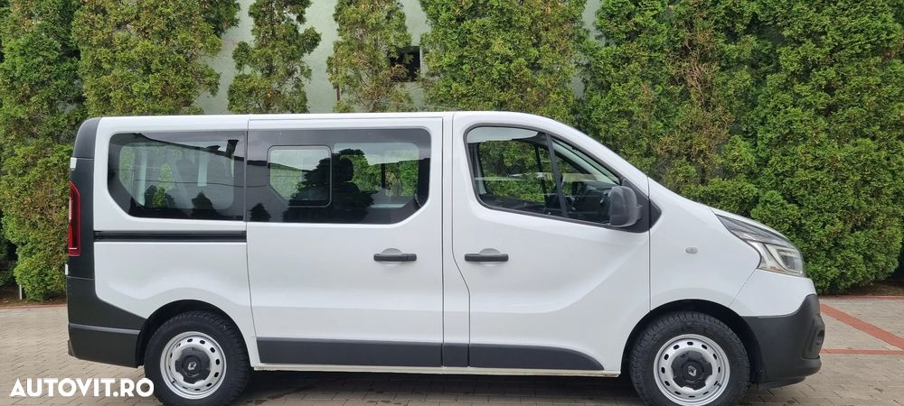 Renault Trafic - 2