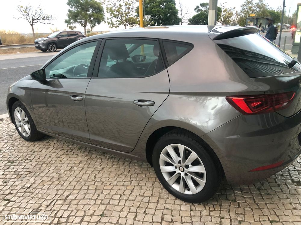 SEAT Leon 1.6 TDI Style DSG S/S - 11
