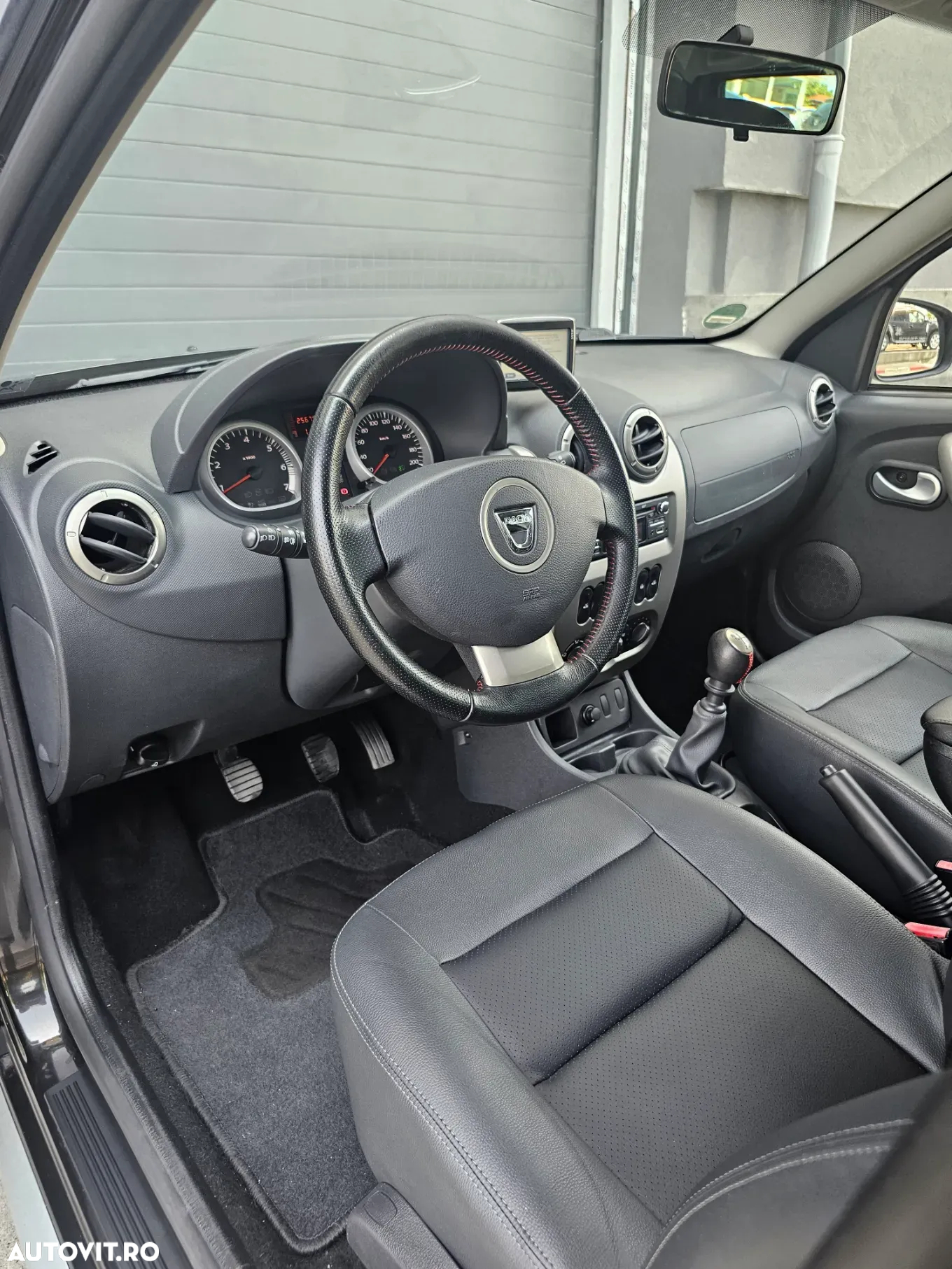 Dacia Duster 1.5 dCi 4x2 Prestige - 15