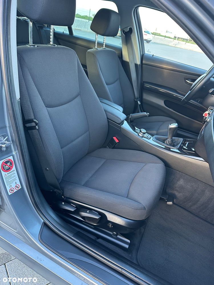 BMW Seria 3 - 19