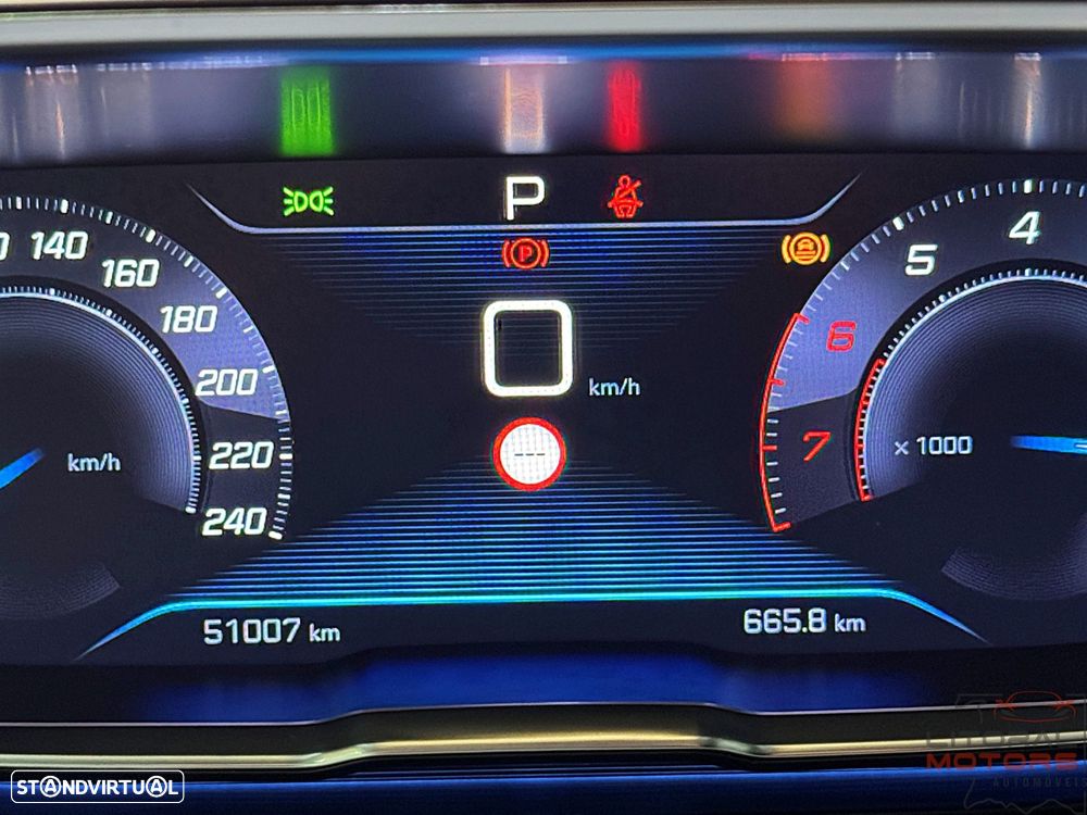 Peugeot 5008 1.2 PureTech Allure Pack EAT8 - 27