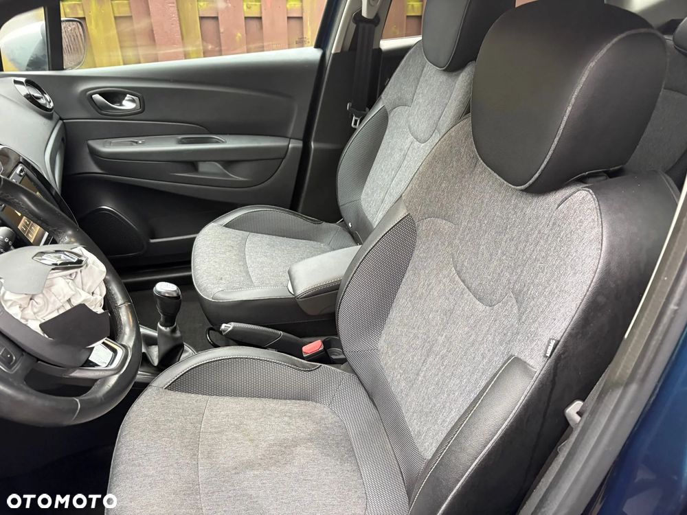 Renault Captur 0.9 Energy TCe Helly Hansen - 7