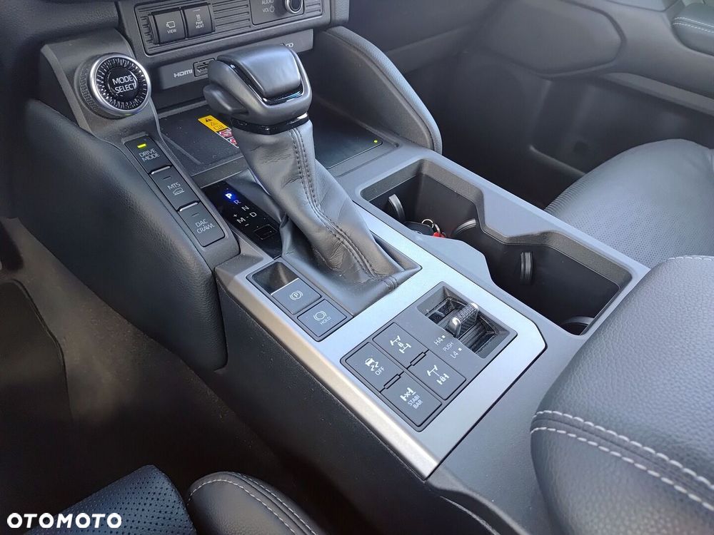 Toyota Land Cruiser LC 2.8 D-4D Executive - 19