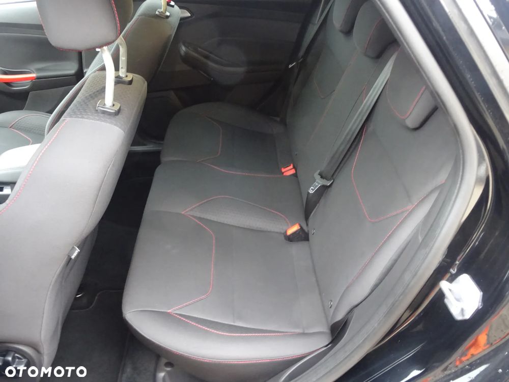 Ford Focus 2.0 TDCi ST-Line Red ASS - 16