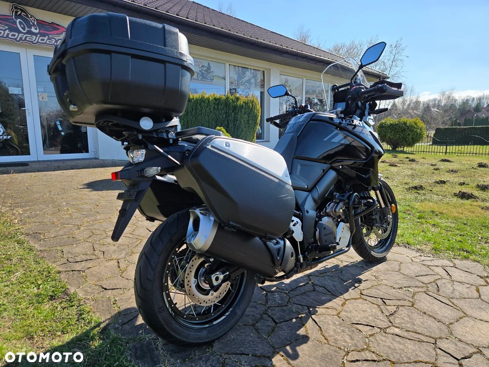 Suzuki V-STROM - 3