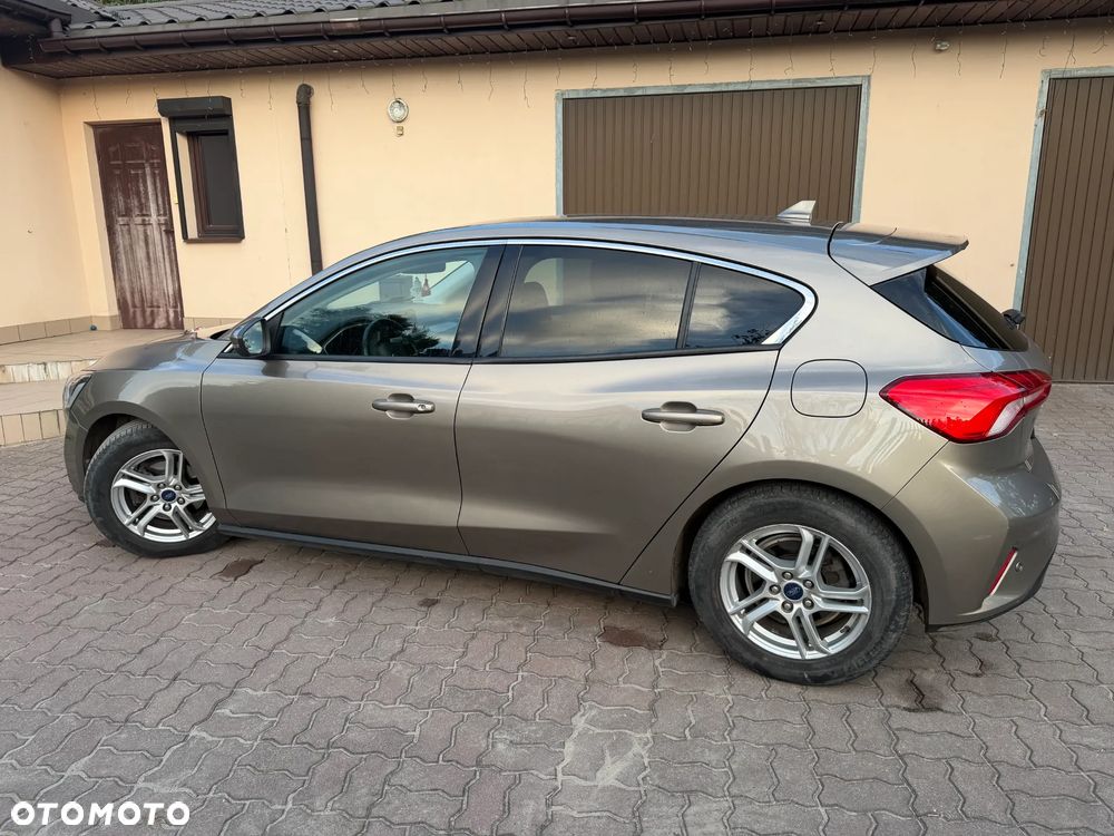 Ford Focus - 5
