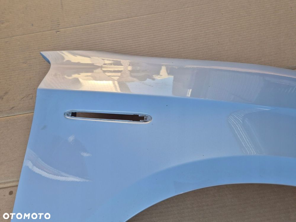 Alfa Romeo Giulietta błotnik prawy.Ślizg. - 2