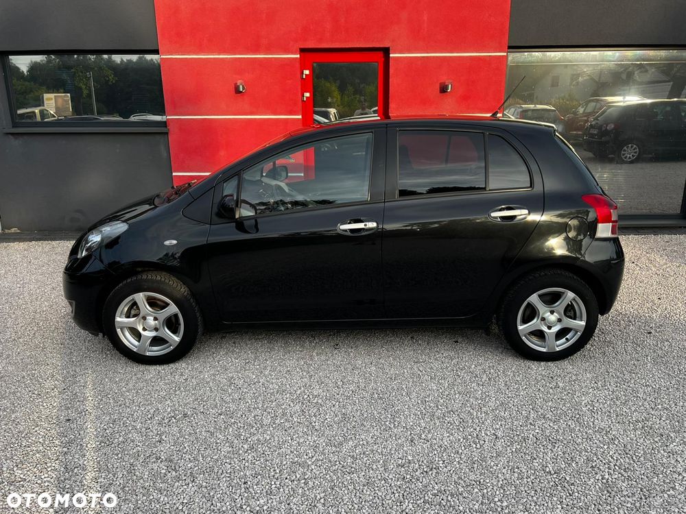 Toyota Yaris 1.33 VVT-i Executive - 13