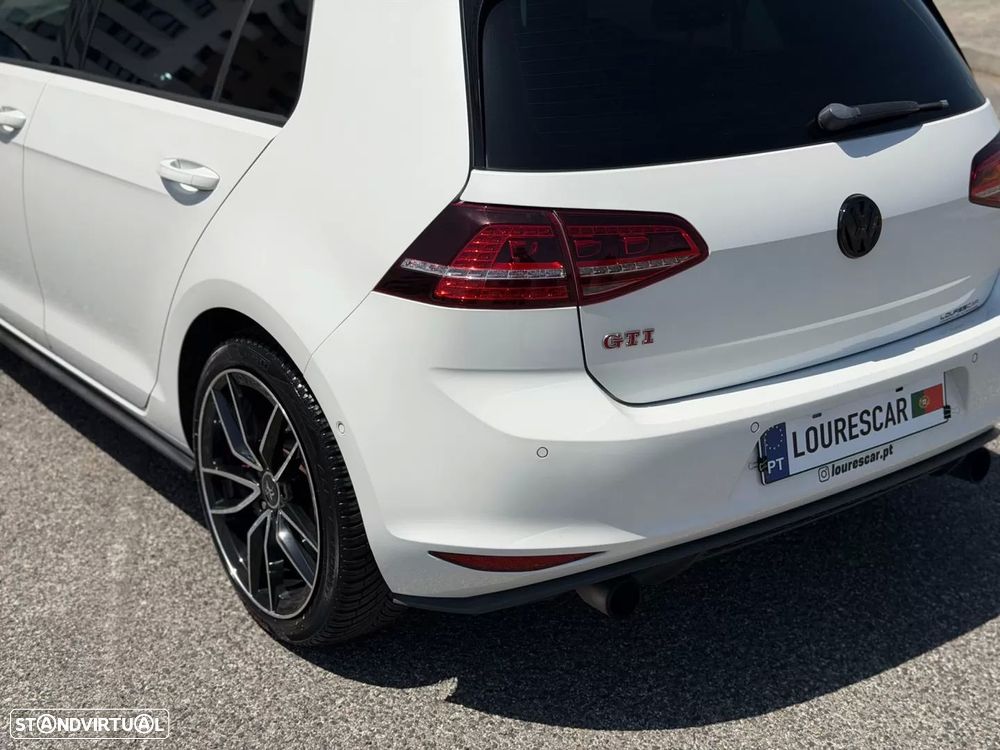 VW Golf 2.0 TSi GTi DSG Performance - 18