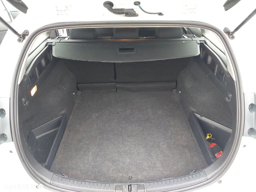 Toyota Auris 1.6 Active - 17