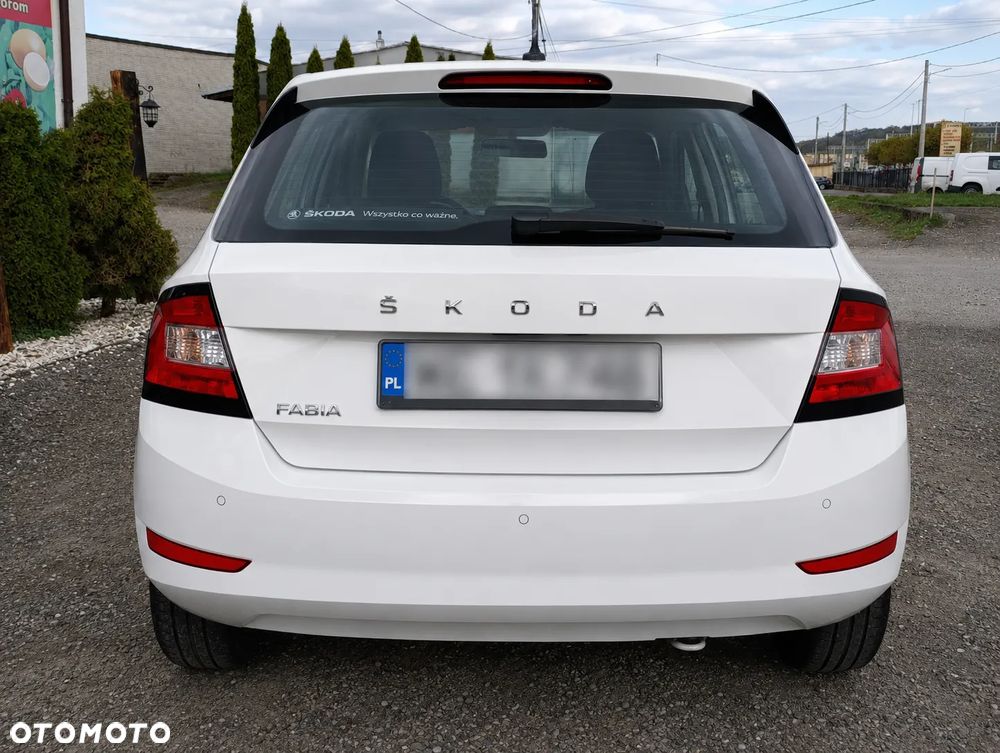 Skoda Fabia 1.0 Ambition - 16