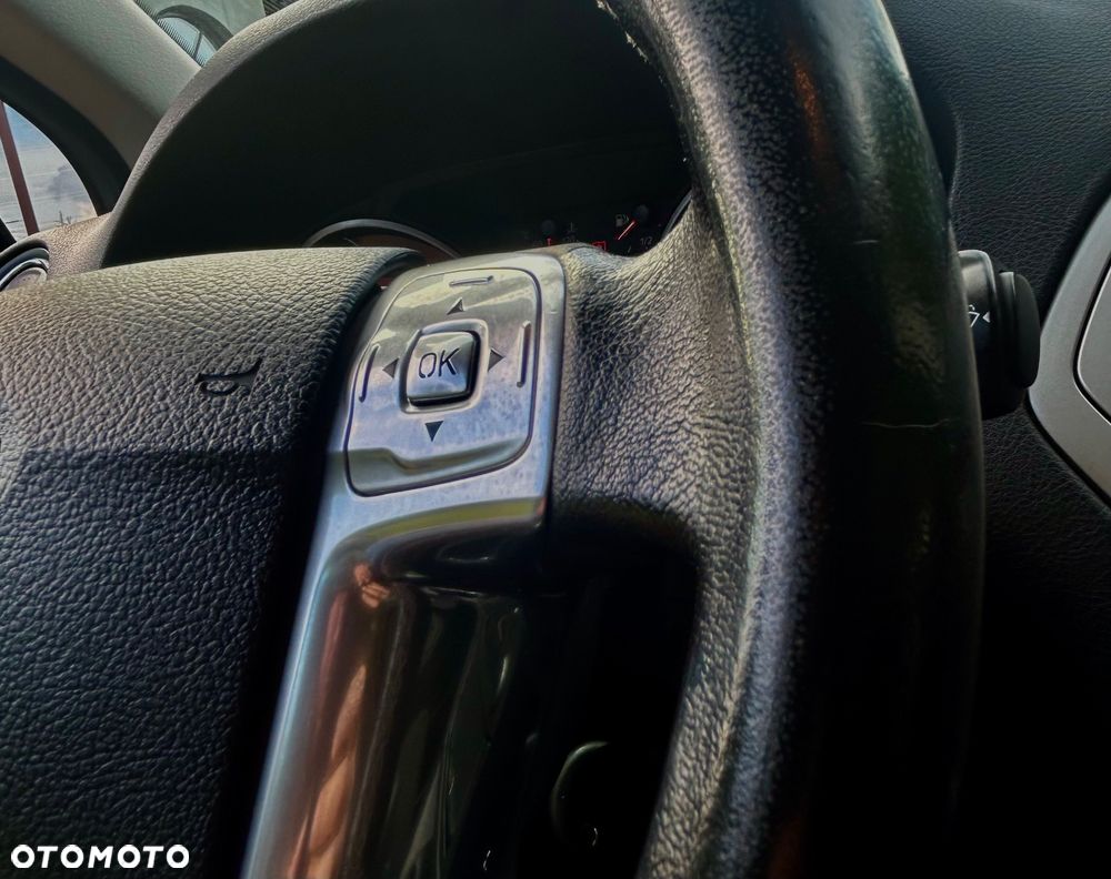 Ford Mondeo 1.6 Trend - 13