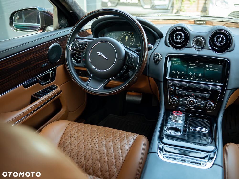 Jaguar XJ 3.0 V6 Kompressor AWD Portfolio - 12