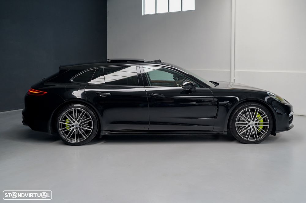 Porsche Panamera Sport Turismo 4 E-Hybrid - 8