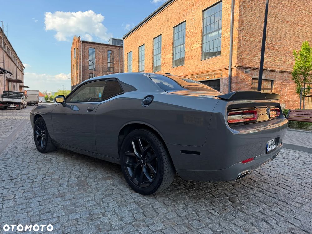 Dodge Challenger 3.6 SXT - 8