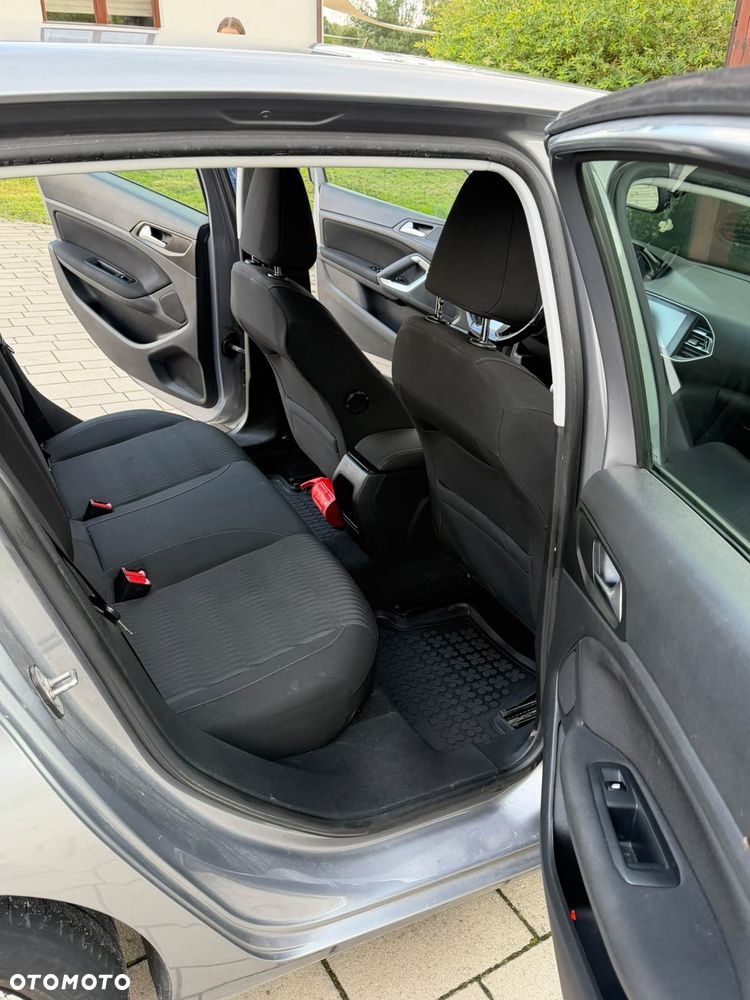 Peugeot 308 1.6 BlueHDi Active S&S - 17