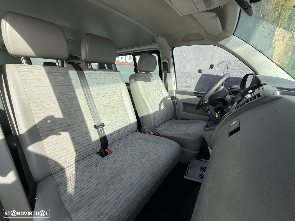 VW Transporter Transport 2.0 TDi 114 Extra AC T.Crianças BlueMotion - 6