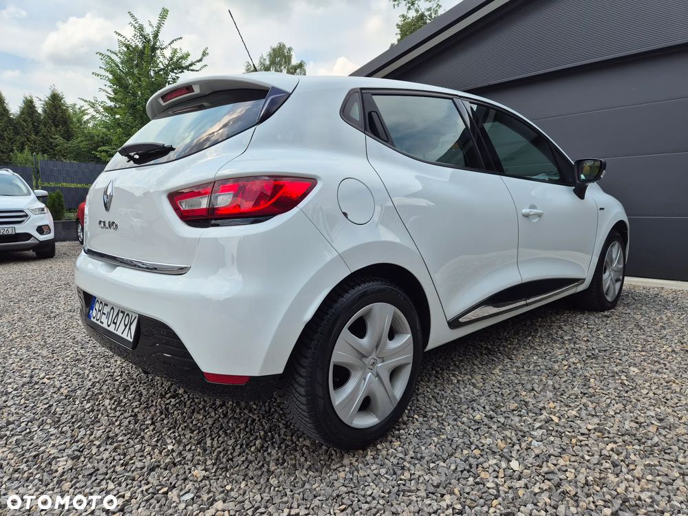 Renault Clio 1.2 16V Limited - 6