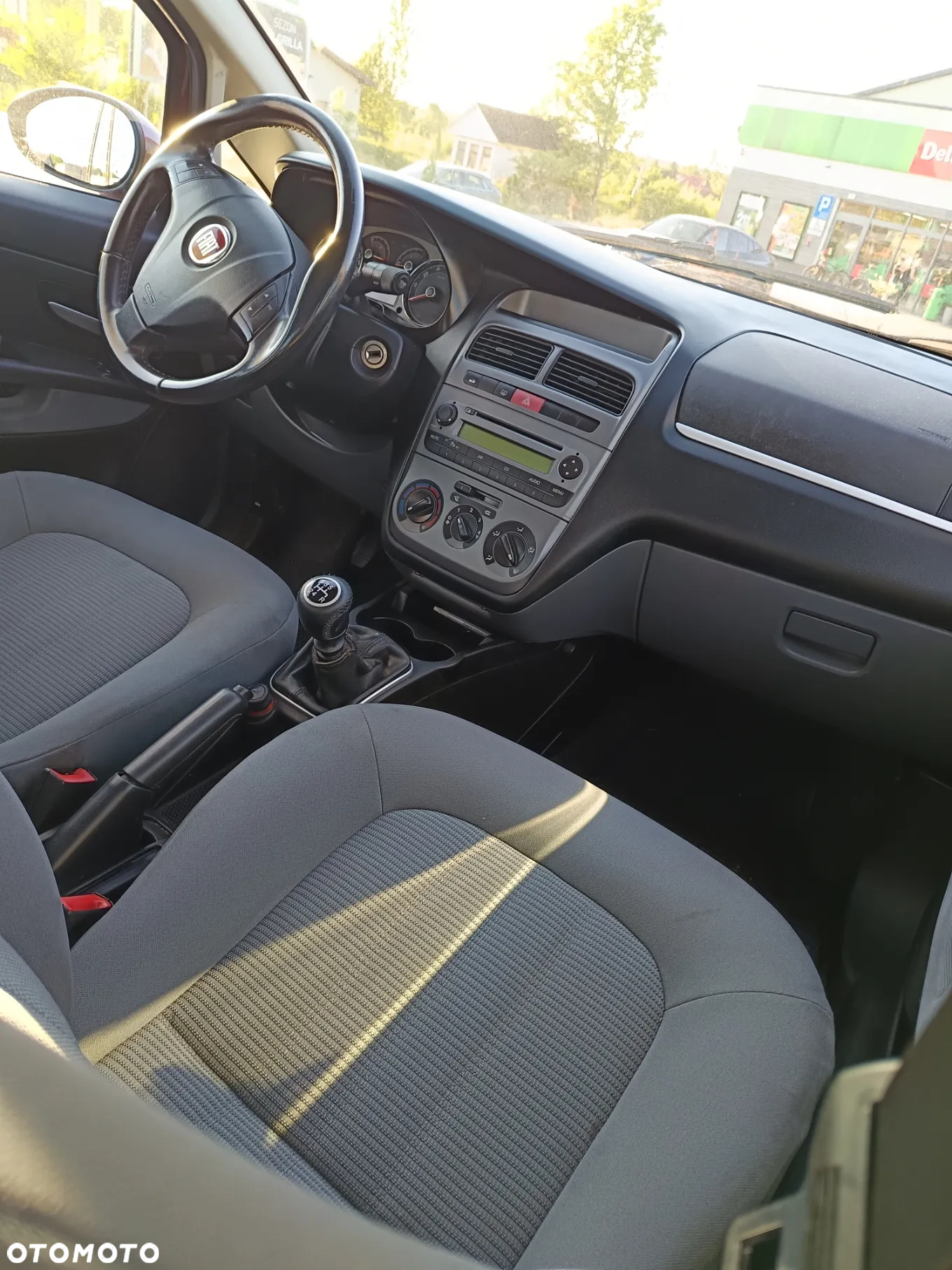 Fiat Linea 1.4 Active - 10