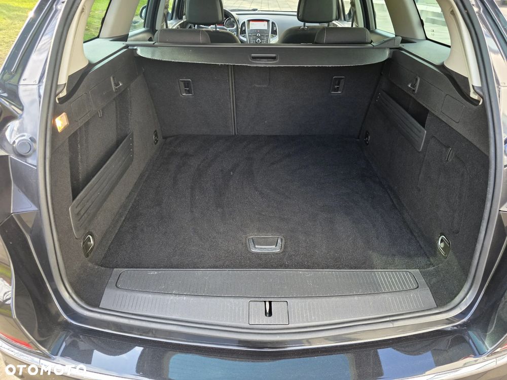 Opel Astra 1.6 Exklusiv - 12