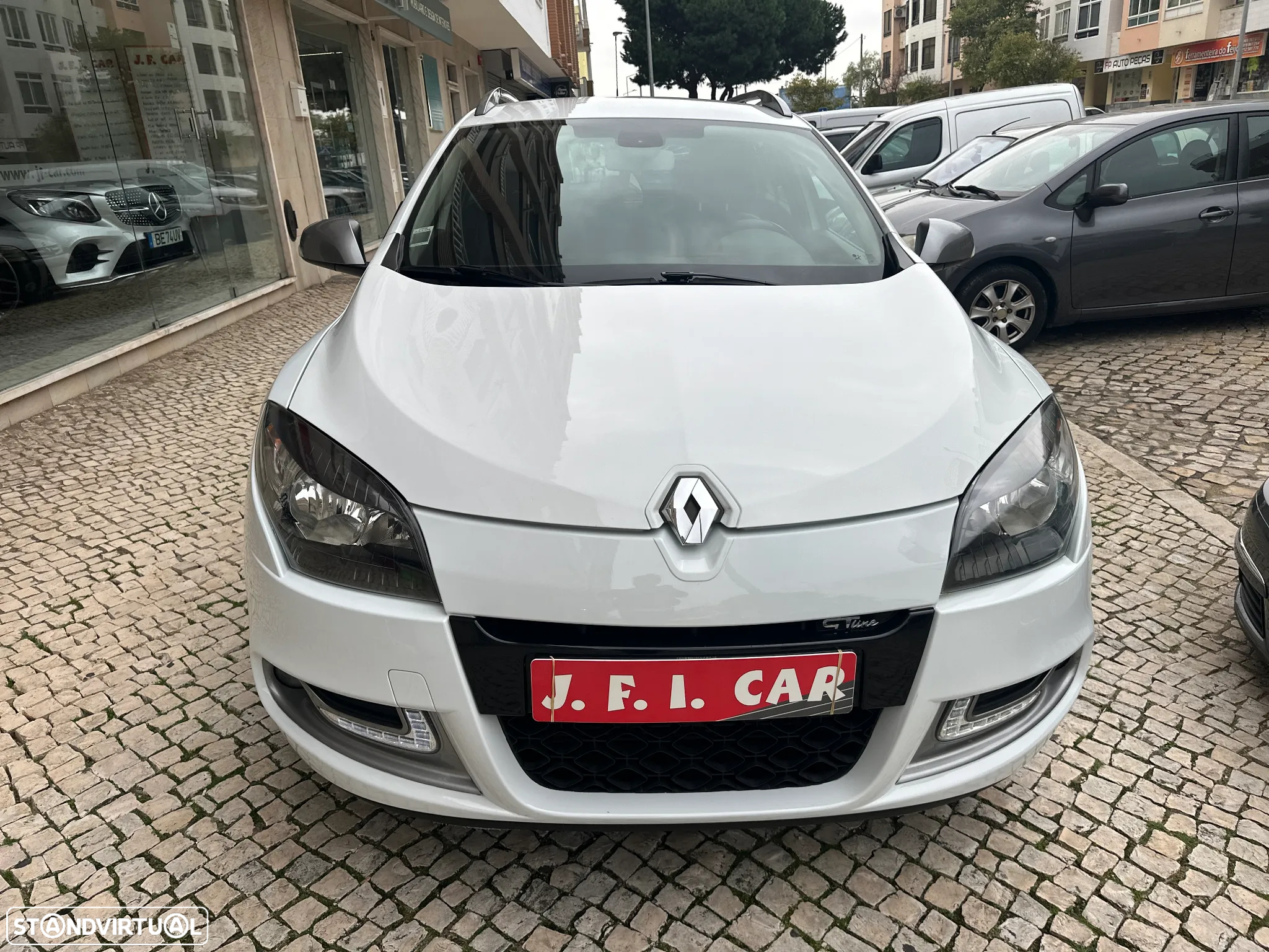 Renault Mégane Sport Tourer 1.5 dCi GT Line SS - 4