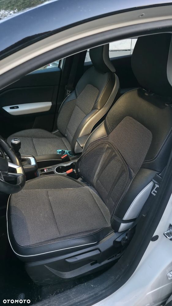 Renault Captur 1.0 TCe Intens - 10