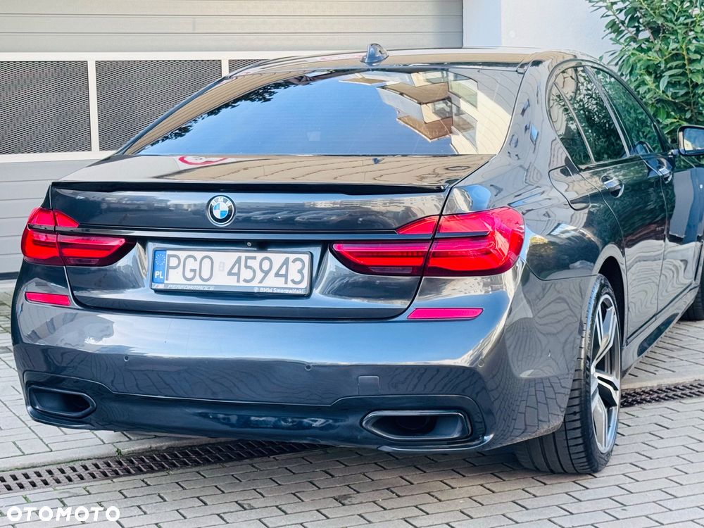 BMW Seria 7 730d - 12