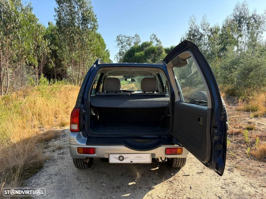 Suzuki Grand Vitara Metal Top 2.0 TDi - 8